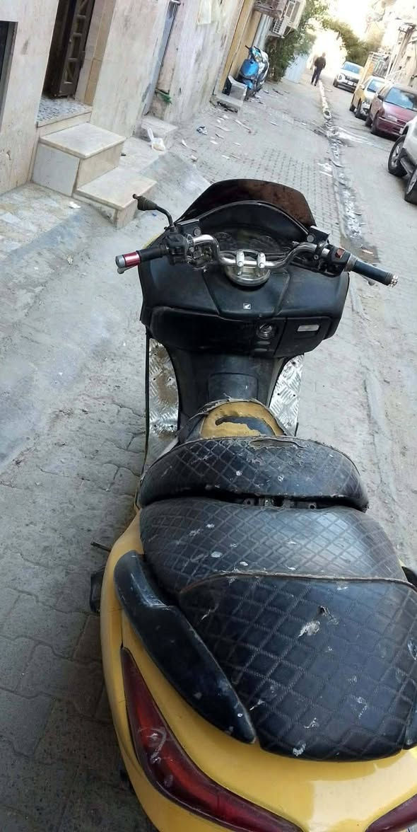 سلام عليكم
مرخصة صاحب الكروب 
للبيع فورزه (0-8) طافيه 
عطلها زنجيل محرك اكفل الك المحرك من صوت وتبخير وبكن 
سعرها ٣٠٠ وبيها مجال للشراي 
مكاني بغداد شارع حيفا


**إذا كنت صاحب هذا الإعلان وتريد حذفه لأي سبب، رجاءا أرسل رسالة إلى الدعم الفني**