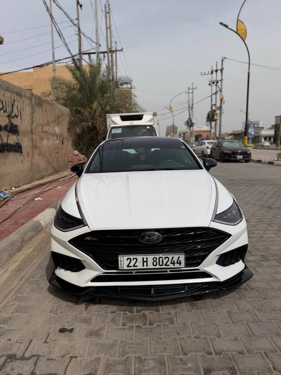 سوناتا N فول بانوراما 2500
وارد امريكي  ماشيه 60 الف كيلو 
جديده وجاهزه من كلشي بجم كبس 
محرك كير واير بشرط مامفتوح 
سيارة حيل نظيفة كلشي عل بلاد جديد 
سنوية هزة كلشي جديد مدفوع لـ
باسمي السنوية بشرط تحويل وغرامـة
سيارة مابيـها دينار مصرف كامل من كل نواحي
حادثه جاملغ وشويه من الباب والباقي كفاله 
السياره معايزه اي شي 
*********** النجف, العراق
