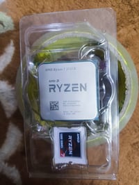 شباب معالج جديد 5700x tray فقط فحصت التوافق مع كرت الشاشه وقررت اطور ل...