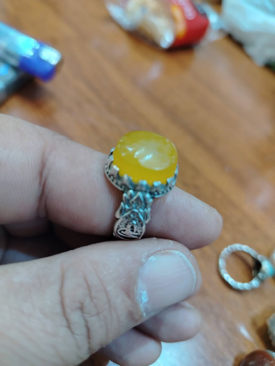 السلام عليكم مجموعه محابس ابيع شلع فضه ثقيل واحجار كريمه السعر 250الف قفل مكاني البياع ***********
