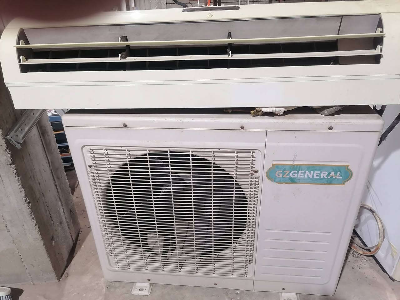 سلام عليكم... مجموعة سبالت مستعملة جديدة جدا للبيع أحجام مختلفة عمودي 4 طن، عمودي 2طن، عادي 2طن وسدس. بضمان الشد والفحص للتواصل على الرقم ***********كورك، ***********اسيا. والتوصيل مجاني داخل الموصل.
