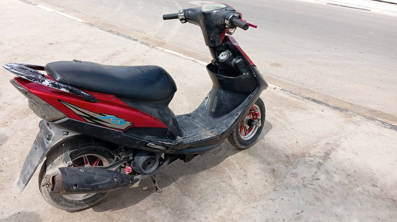 السلام عليكم دراجه ماكس عدله للبيع بلاديه مفتوحه قبل شهر دراجه فول شلعه مزوده تزويد خارجي دراجه خير من الله باقي التفاصيل والسعر خاص سعرهاا مناسب،*********** وتساب او خاص
