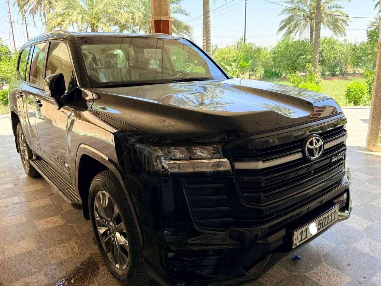 السلام عليكم
لاند كروزgx.r
موديل2024
بلاك ادشن لمتدد
ساز باب اول بعده داخل الضمان 
مغلفة ppf
رقم بغداد
ماشية19الفkm
مكان بغداد
السعر 73800
الرقم:0791991120


**إذا كنت صاحب هذا الإعلان وتريد حذفه لأي سبب، رجاءا أرسل رسالة إلى الدعم الفني**
