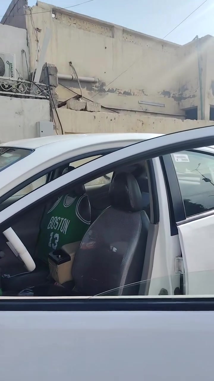 وطسلام عليكم نيسان صني هندي ٢٢ كفاله مكينه كير حداديه بيه رصعات يم باب سايق فقط وبقيه شخوط قليله سنويه ل٢٧شهر ١٠ سعره ١٠٥ وبيه مجال مكاني بصره حيانيه ***********
