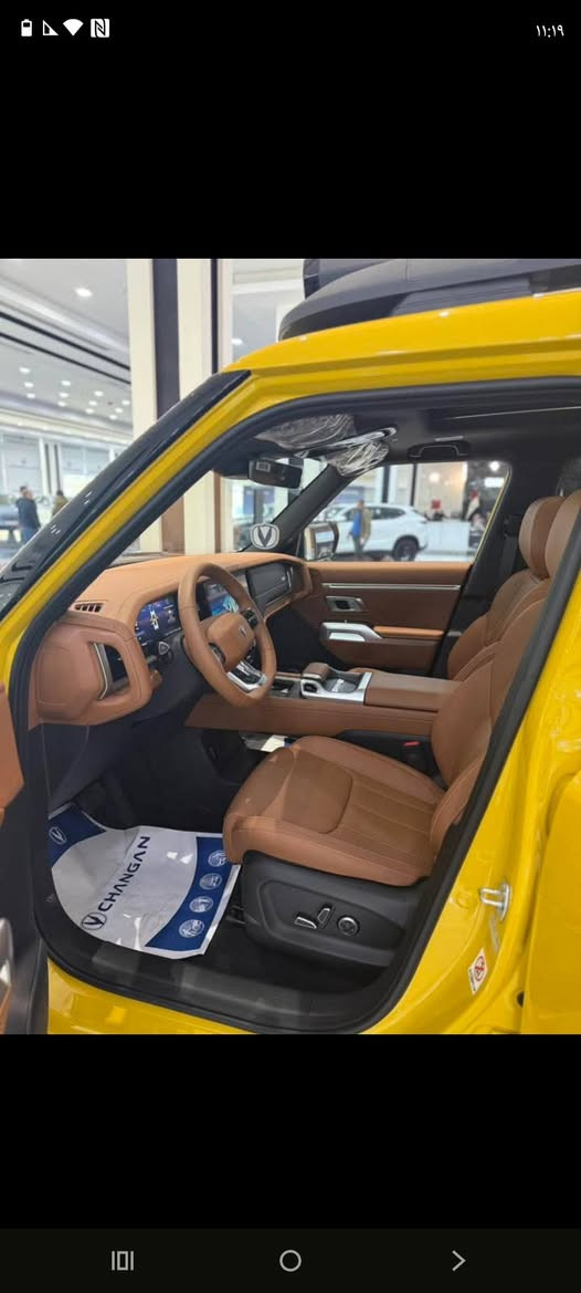 شانجان ديبال G318 REEV هي سيارة SUV كهربائية ممتدة المدى (reev) تتميز بقدرات دفع رباعي قوية بفضل نظام الدفع الرباعي الكهربائي ومولد كهربائي، وتجمع بين الأداء القوي (تصل لـ 316 كيلوواط) ومزايا الأوف-رود (خلوص أرضي مرتفع، قدرة خوض عميقة)، مع نظام تعليق ذكي (هواء و CDC)، وقدرات تفريغ كهربائية، ومقصورة مجهزة بالكامل، وتتوفر بميزات مثل القفل التفاضلي وأنظمة مساعدة السائق
+2
ميزات إضافية
قدرة سحب تصل إلى 1600 كجم
خيارات لملحقات خارجية (، كشافات إضافية).

للأستفسار اكثر زياره موقعنا الكائن 
بغداد سريع الدوره مجاور محطه وقود شواطى دجله 
مستشارة المبيعات 
*********** 📞📱
