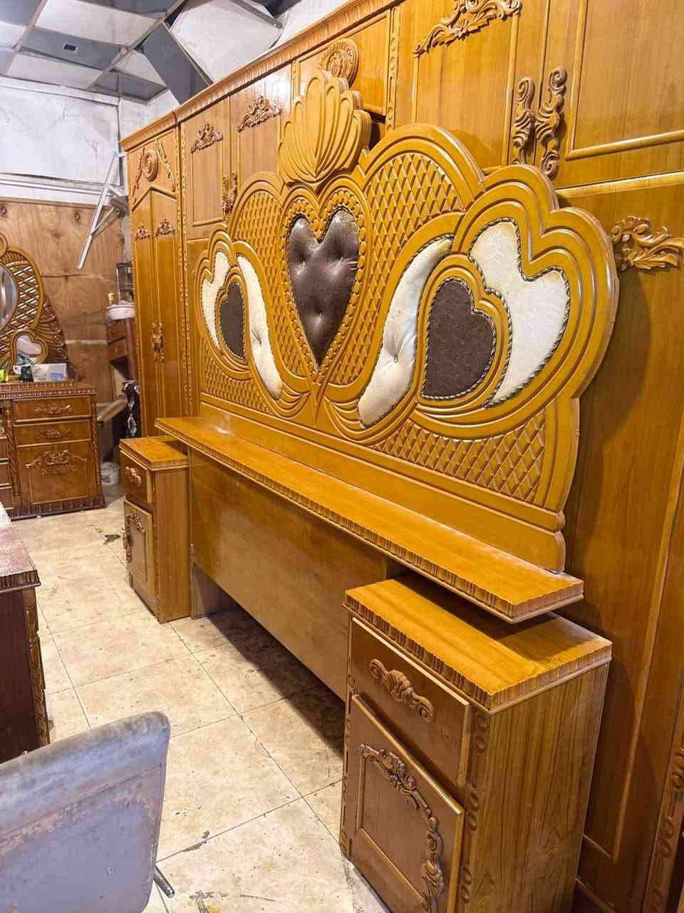 السلام عليكم🫡          💯 🦅💯
عرض خاص ومغري 🌹  للعرسان  ة👩‍❤️‍👨 بس850 الف 
توفر لدينا من جديد غرفه صاج 5 أبواب ملحق  شغل درجه اولى 🌿 خارج صاج  5ملم شرط نظافه  والشغل 💯💯 والصور تحكم🌹
للاستفسار وتساب *********** مباشر🆕 ***********🆕
ومستعدون لشراء الغرف النوم المستعمله و الكناتير ✅

