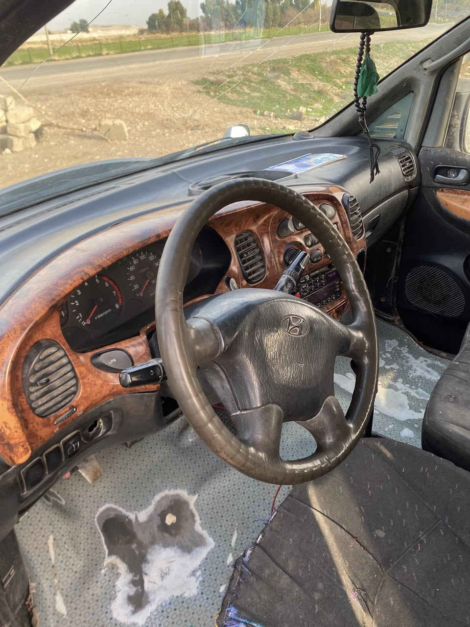 ستاركس موديل 2000بانزين رقم بغداد خصوصي ***********
