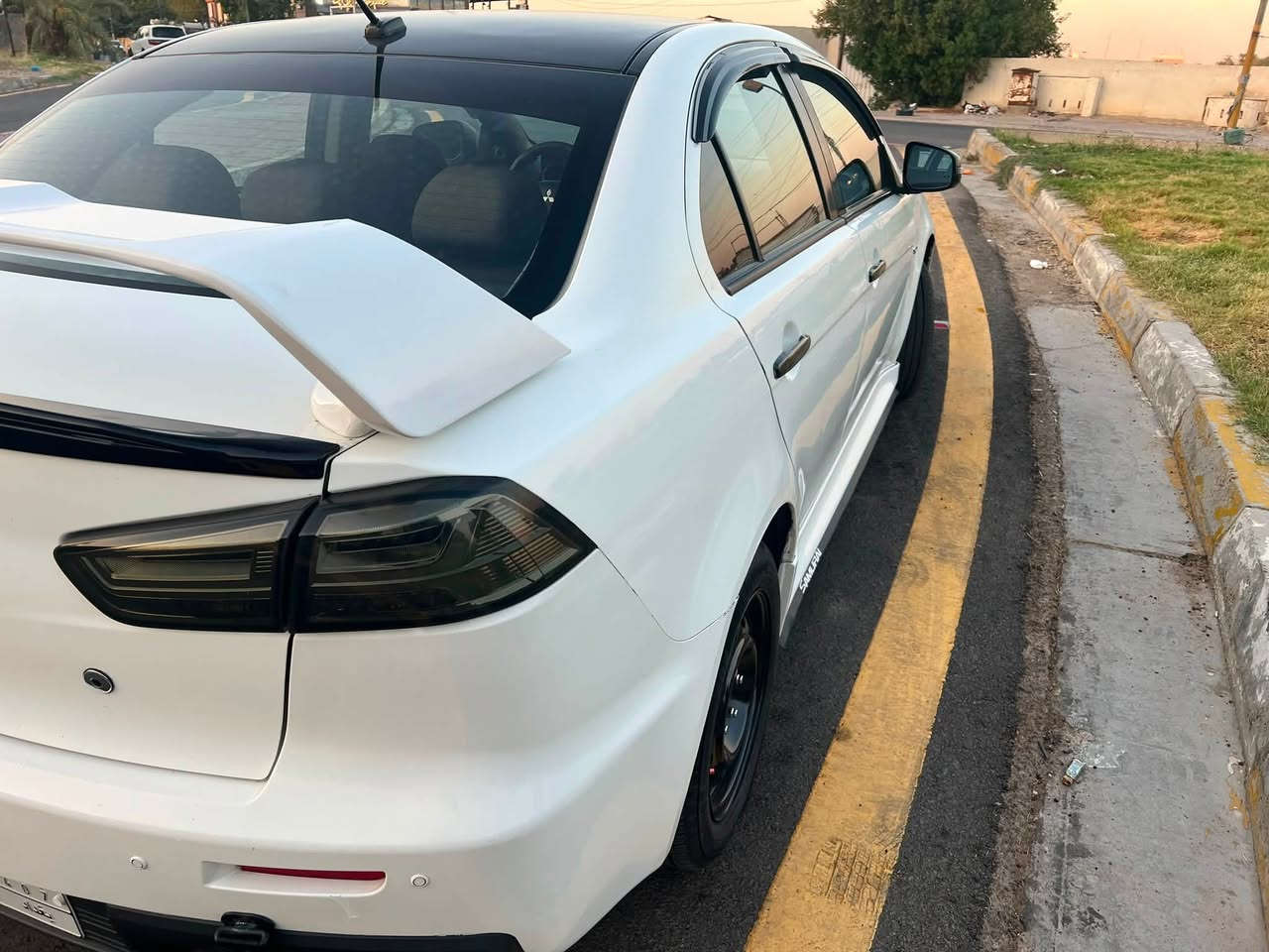 سلام عليكم
لانسر قرش للبيع موديل 2015 وارد امريكي حادث جاملغ وبنيد بدون دواخل فول مواصفات Gts رايده 110 وبيه مجال مكاني بغداد الكرخ ***********
