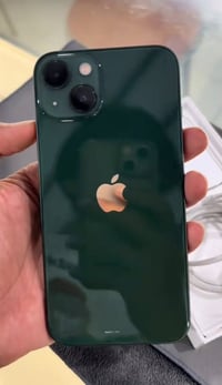 آيفون 13 • ١٢٨ • بطارية ٨٧