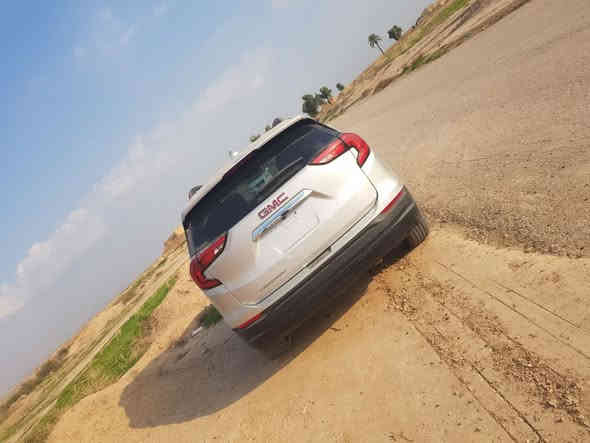 السلام عليكم
GMC TERRAIN 2018 SLE 
جي ام سي تيران 2018 للبيع 
مواصفات SLE معروفة
لون سلڤر داخل اسود بدون دواخل بدون ايرباك 
حادث بچم سطحي ما ماذي اي شي 
تشغيل عن بعد كامرة دوارة بيهة 3 قطع صبغ 
للاستفسار اتصل على الرقم ***********
