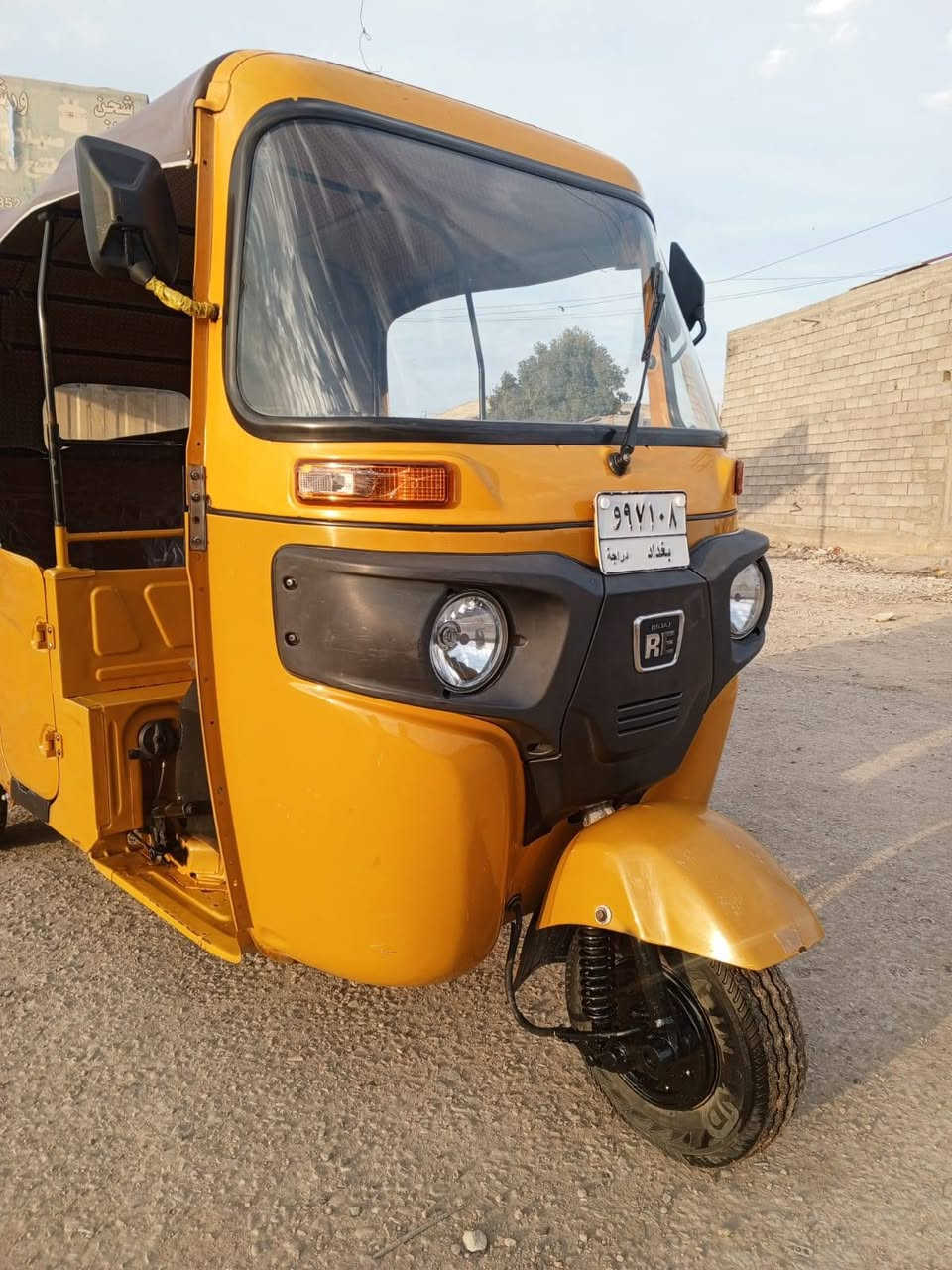 سلام عليكم تكتك مديل 2021 
رقم وسنويه تحويل نكليزي ثاني يوم 
كشر نضيف جدا مكفول من صبغ  بلاديه بعدها 
مكينه كير كسل خير من الله 
عنوان بغداد حي نصر 
هاتف ***********
