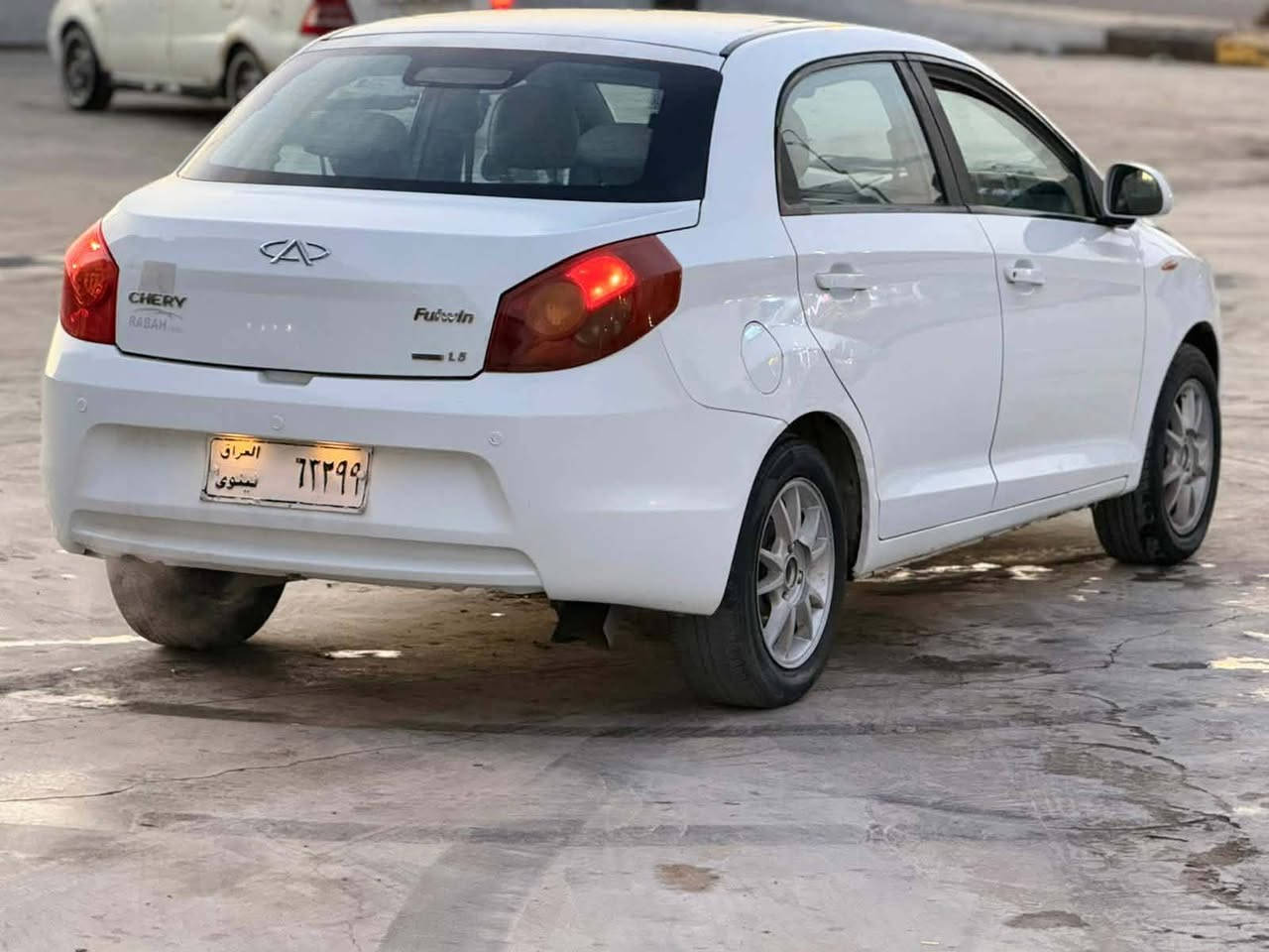 السعر 39$$             ***********
شيري فلاوين موديل 2013 مكينه كير شرط تبريد شغال بدون صبغ بدون ضرر كوبون بانزين موجود شرط التحويل طخم أمامي خلفي جديد
