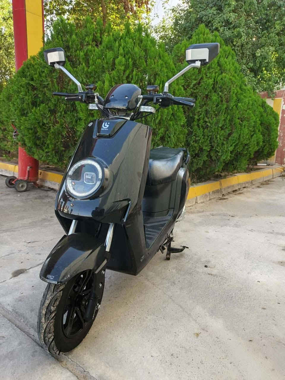 ماطور شحن بوليسي موديل 25 السرعه 50 دسك خلفي ومامي 5 بطاريات كبار وجديده بشرط تشغيل عن بعد شاشه أيباد كلشي شغال مكان أربيل سعر 390الف ومجال*********** وتس اب 

***********
