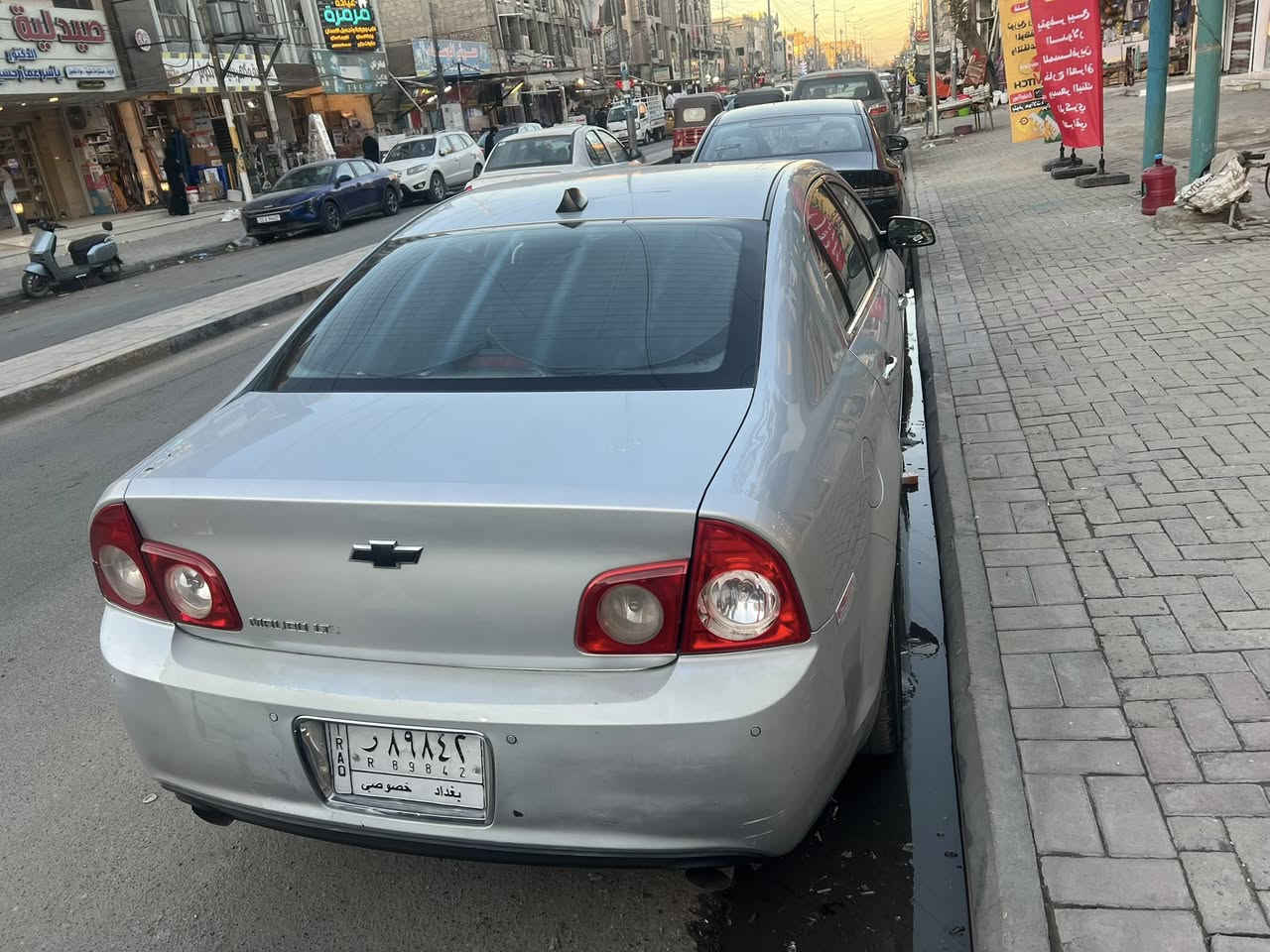 ماليبو موديل 2012 ست سلندر امريكي بدون حادث بيها بس طخه خفيفه بالجاملغ الخلفي السياره فول Ltz كير مكينه كهربائيات سياره جاهزه من كلشي السعر97 وبيها مجال ماشيه 126 الف عنواني بغداد البياع رقم الهاتف ***********
