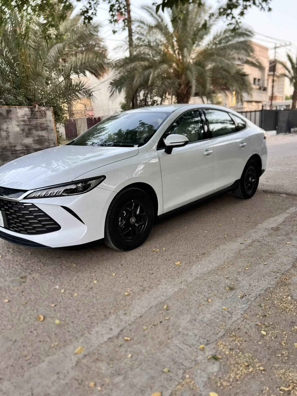 اخي الفاضل اقره قبل لتتصل
يالله كن بلاص داخل ابيض المرغوب رقم بغداد بأسمي زيرو يعني مو ماشي عداد(50)كيلو كد الترقيم النايلون مال شركه بيهن 
مكفوله من شخط وزلغ بعد صفر 
السعر 19مليون 850 الف قفل قفل ارخص من المعارض والشركات بدون عموله ابو المصلحه ويعرف سعرها ومفتر السوك يعرف الشراي اتصل متخدمك عوفه تعليق سلبي يعكس اخلاقك وانشالله الكل اخلاق 
*********** مكاني بغداد
