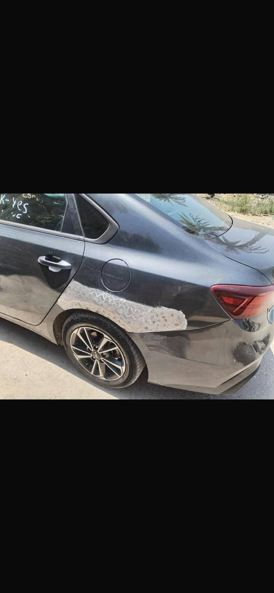 فورتي ٢٠٢٣ LX
ضرر جاملغ خلفي أيسر
صبغ باب خلف السايق بامريكا
بجم كبس
بدون ايرباك
السعر ١٤٩ وبي مجال
مكاني شارع فلسطين
***********
