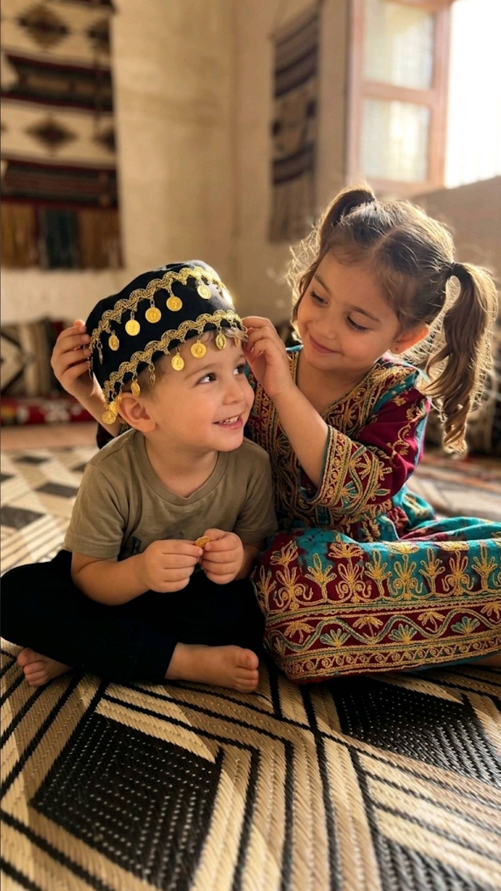 قبعة جميلة ولطيفة للاطفال (عمر من 3 الى 7 سنين)