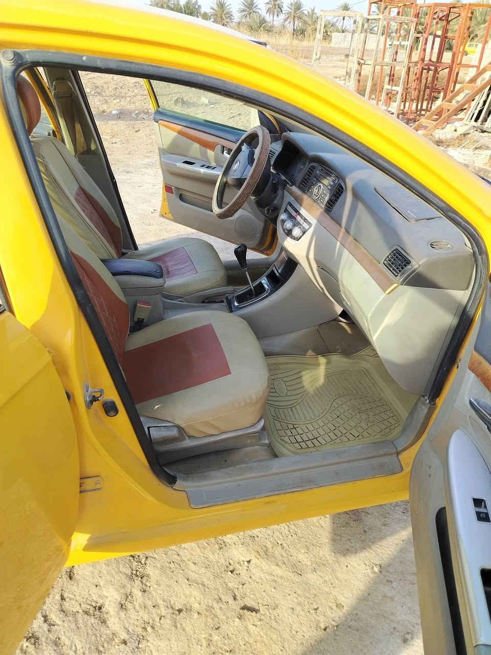 ليفان موديل 2012 رقم بابل مداور ثاني يوم  سياره مكفوله كفاله عامه تخم تاير حداديه جديدة دوشمه جديدة مكان السياره واسط السعر 38 وبيها مجال للشراي ***********
