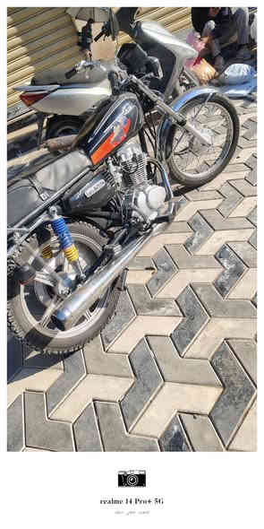 السلام عليكم سولنك 2025الدراجة زيرو اصل لونهة ازرك اني ضام تانكي وصفاح الاصلية وشاد ذني مال شغل الدراجة جديدة مكفولة من نقص ماشية 8بس للمراوس بدراجة اقل مع فرق
***********
الشعب السعر700
