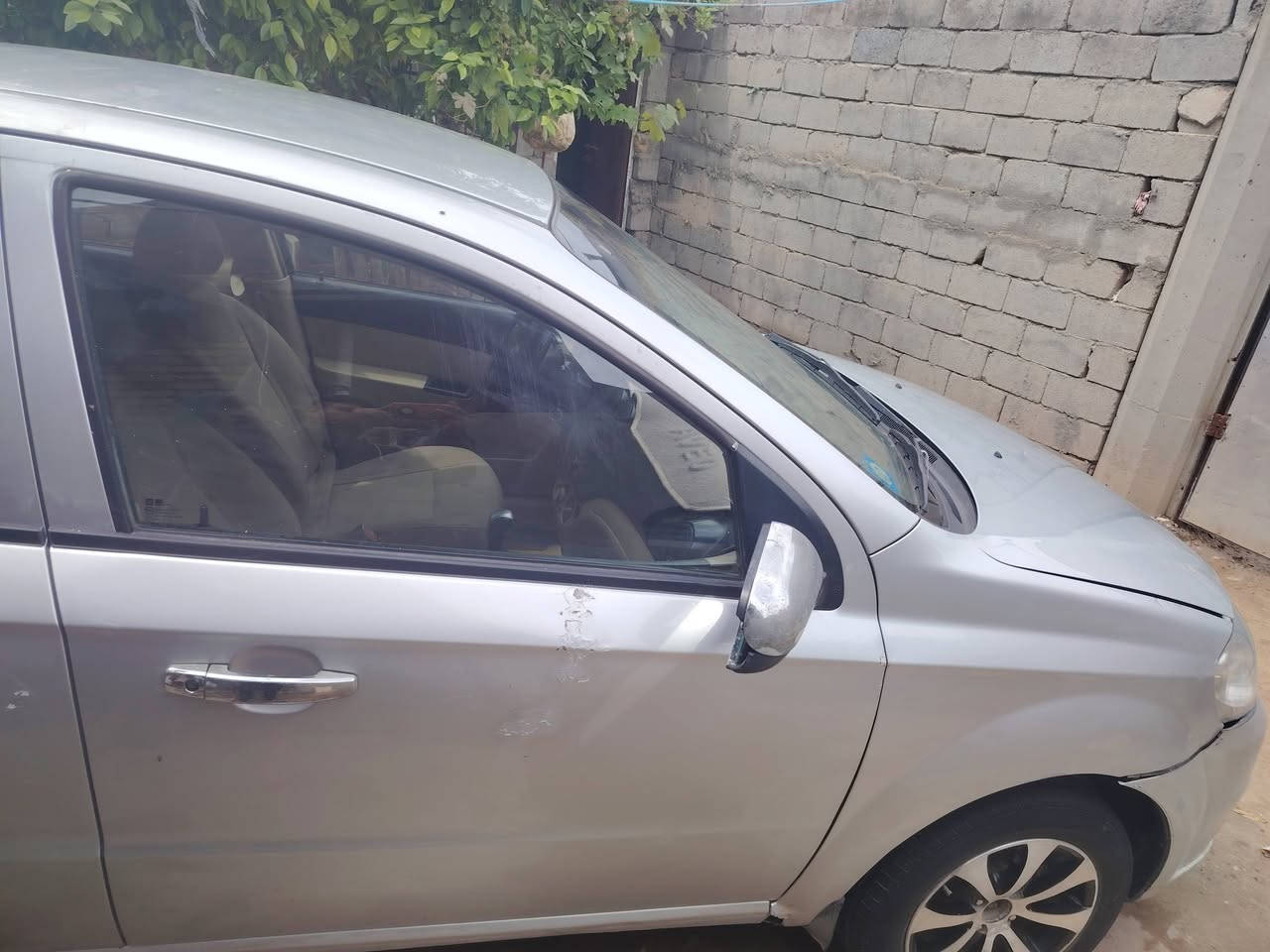 افيو 2013  كير اوتامتيك  خليجي مكينه 1600 مسكر  كير ومكينه جدد
حداديه تخم تاير جديد  رقم  نجف بيه بيهه قطعتين صبغ وجاملغ امامي تبديل بدون دواخل 
مكان بابل  السعر 58 وبيه مجال جدا قليل *********** واتساب موجود 
***********
