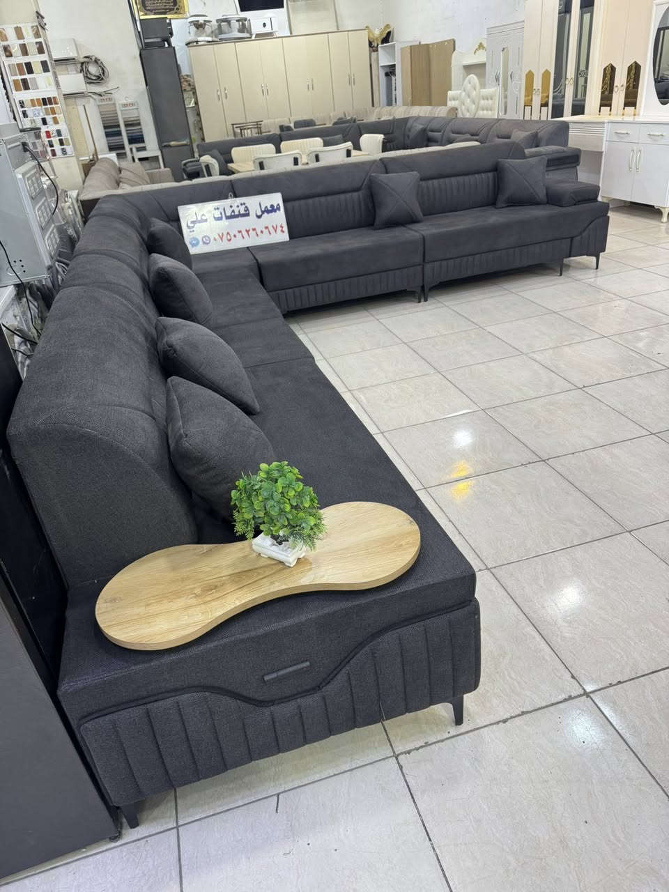 موبيليات علي يتوفر جميع الأثاث المستعمل بيع وشراء وتبديل الجديد بل مستعمل العنوان اربيل سايدين بنصلاوة فرمانبران مقابل ماركيت شياؤ الاستفسار *********** ☎️ 
واسف ماجاوب على تعليق ارد فقط فايبر وتساب اتصال يتوفر نقل اربيل  بغداد بصرة موصل كركوك سليمانية دهوك فقط
