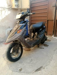دراجه بيجي للبيع سعرها 250 نظيفه كلش نقره سلف كل شيء كامل بيها. ‏مكاني...