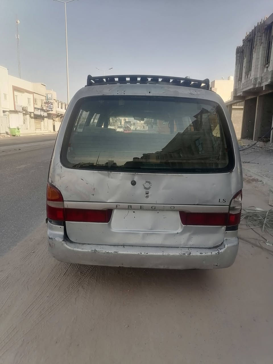 سلام عليكم سيارةللبيع البصرة ابوالخيبباالسعر ١٦  ***********
