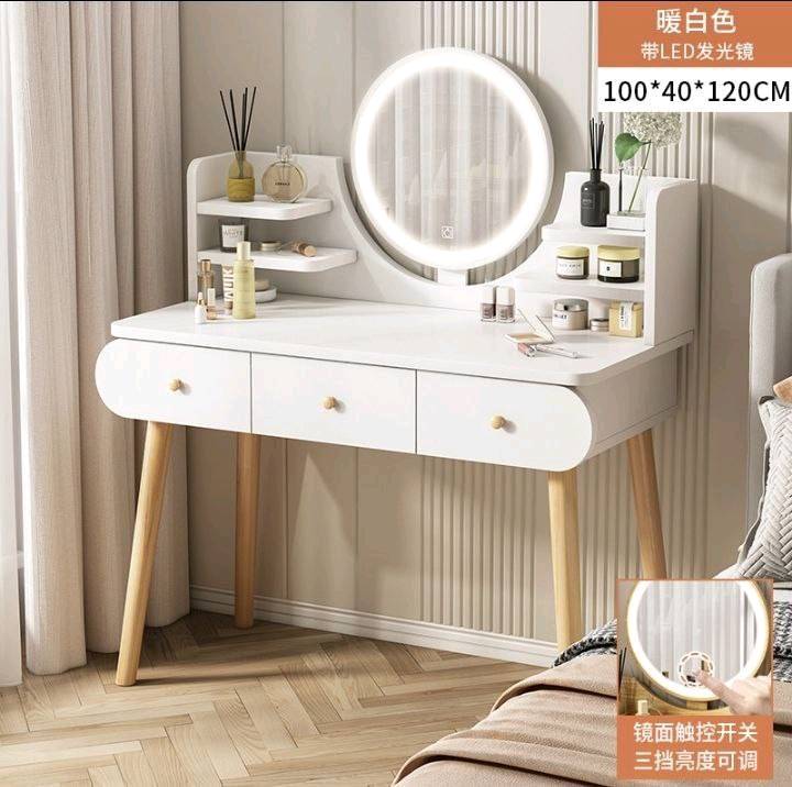 🖤🖤ميز مراية بشكل مميز 🖤🖤
🔴 اللون ابيض
🔴 قياس 100×40×120
🔴خشب ام دي اف 
🔴مرآة مع انارة لد 
✅️السعر  100 والتوصيل مجاني 🔥

شركه1
