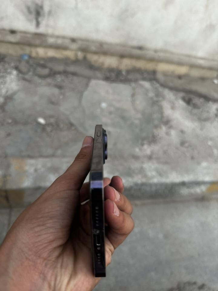 ايفون 14Pro max 
بطارية 🔋 85
العنوان بغداد بوب الشام 
مكلف بل نشر 
اتصل بل رقم ‭***********‬
