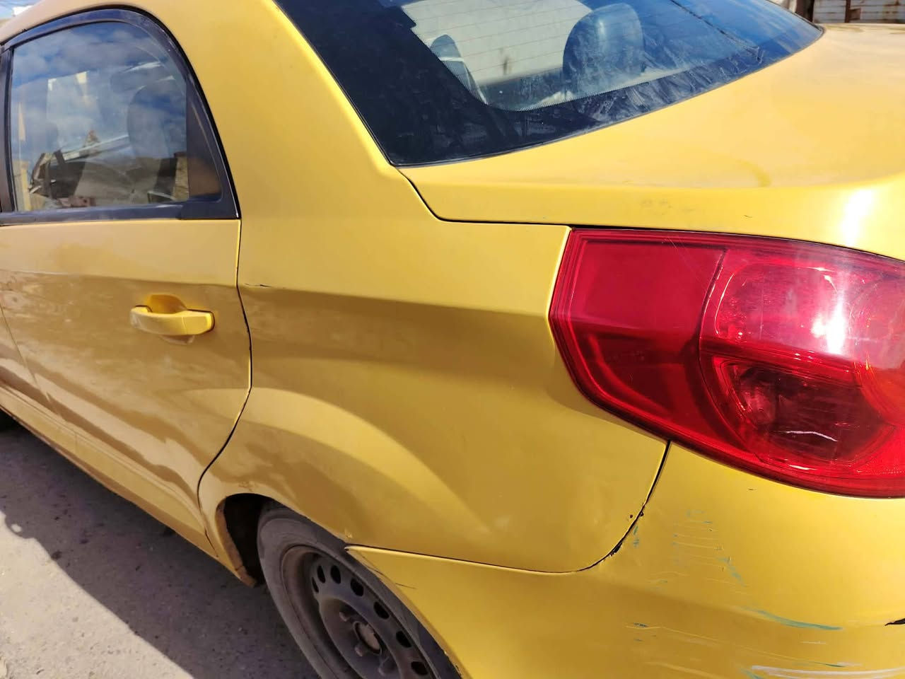 شيري فلاوين 11محور كورله اوتماتيك كير محرك مكفولات مكفوله من الضربه تخم تاير شاشه سنتر لك سياره كلش حلوه تحويل مباشر رقم دولي بابل تحويلهه بغداد رستميه مكانها بغداد الرصافه حي النصر السعر 29 هاتف ***********بي واستاب المو شراي لا يخابر أو يعلق ترهم مراوس بسمنت نضيفه أو سايبه نضيفه
