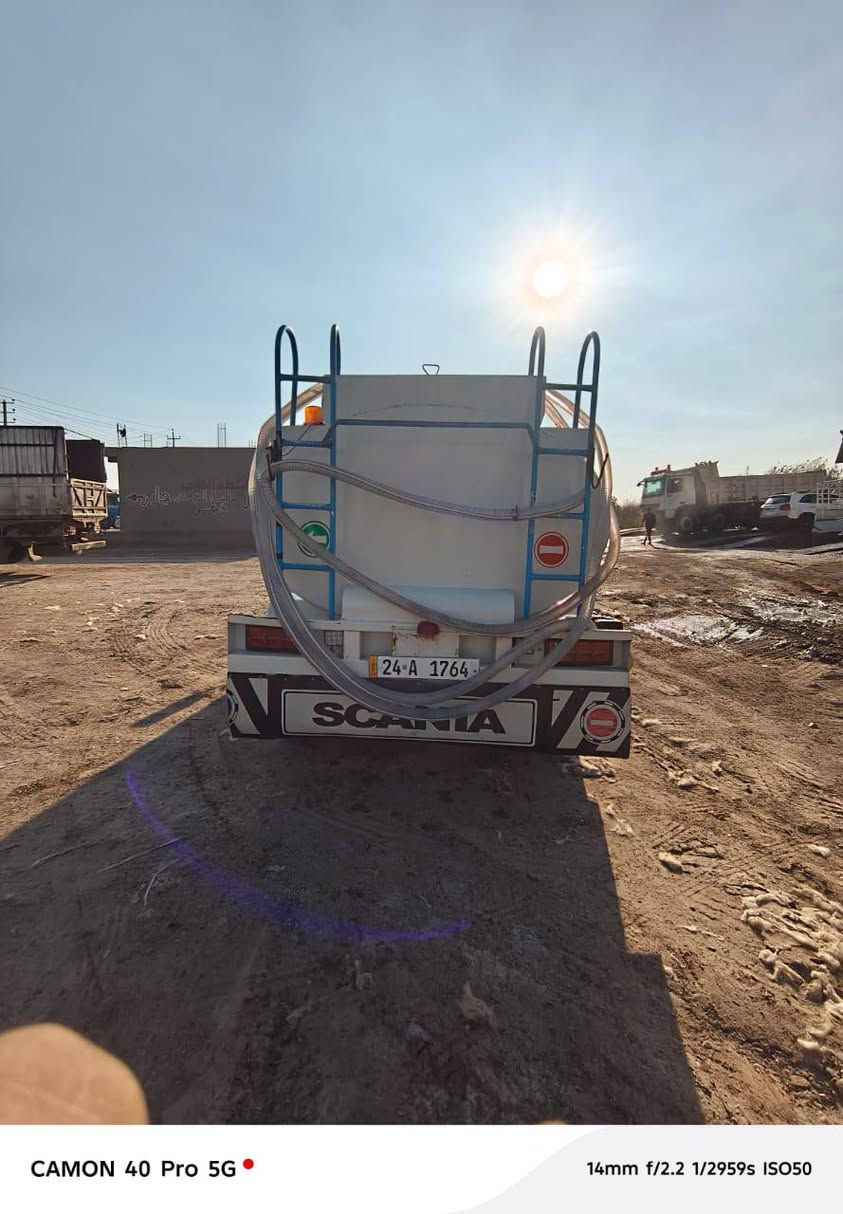 أزوزه تنكر 2007
رقم شمالي دهوك جديد دولي  بإسمي
كفاله عامه مكينه وكير كفاله
تخم تاير
حمولة 6 طن
بيها سبلت عالباتري ثلج❄️
دوشمه للداخل جديد 
سيارة جديدة أنضف من الصور
السعر 145 وبيها مجال
***********
***********
