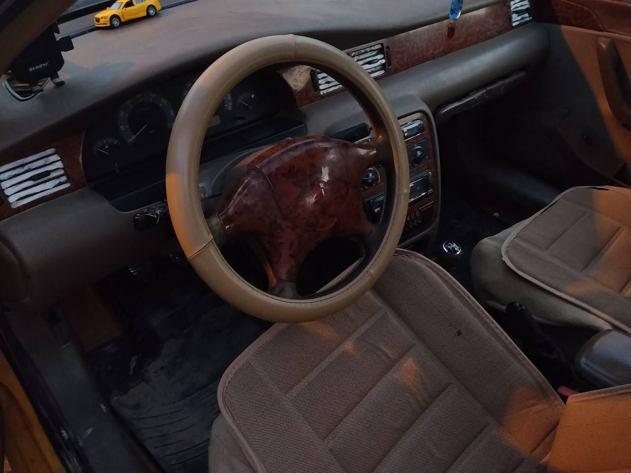 سمند 2012 سياره نضيفه كير ومحرك شرط تبريد شغال تخم تاير جديد بسمي عنوان البصره الزبير سعر 37 وبيها مجال للأستفسار ***********
