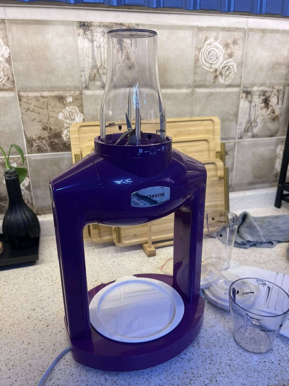 عصار مال شربت فواكهة مامستعمل جديد سعرها٢٥اربيل هةفالان


**إذا كنت صاحب هذا الإعلان وتريد حذفه لأي سبب، رجاءا أرسل رسالة إلى الدعم الفني**