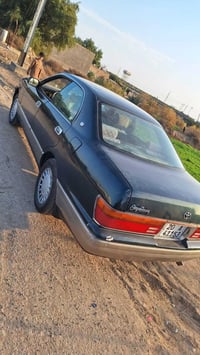 تويوتا كراون • رقم ديالى • تاير جديد