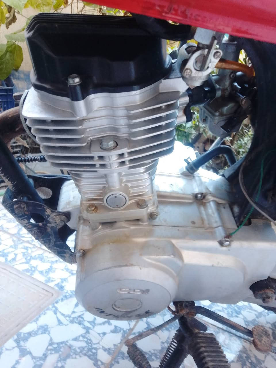 سلام عليكم
درجات للبيع كلمن وسعره الحمره انتنس تعمير كله جديد موديل 2016تعمير كله 2025سعره 600وبيه مجال قليل 
وتايكر موديل 2021كهربايات كله شغاله السعر 350 اوراق سكنر ضايعه موديل بليته ورقم شاصي مكان كربلاء الحسينيه هاذه رقم ***********
