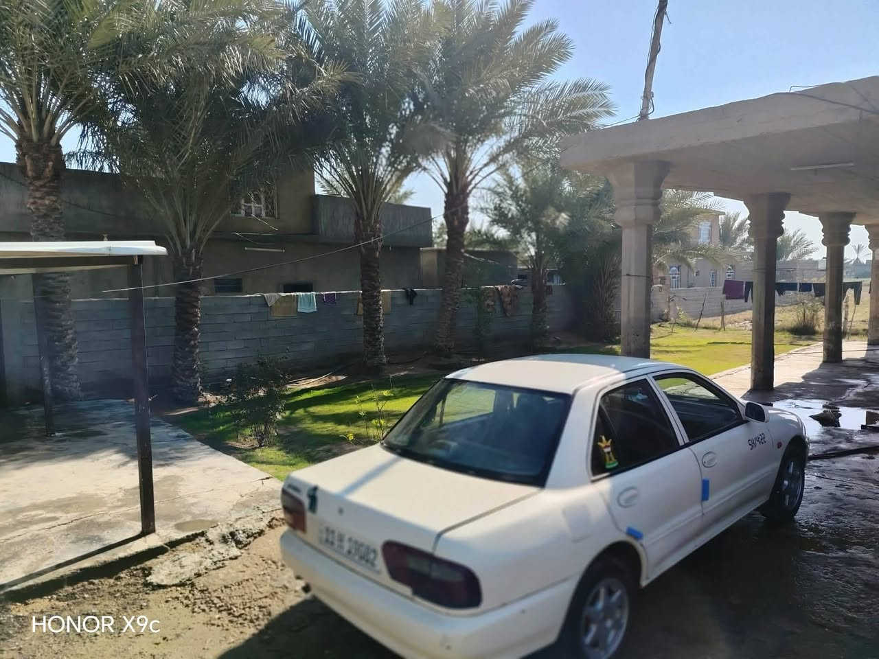 سلام عليكم سياره براتون للبيع موديل 2004 محرك وكير مكفولات گشرر بلادي تبريد شغال نغص غاز سياره حلوه وجاهزه سعر 55 وبيه مجال *********** بي واتساب
