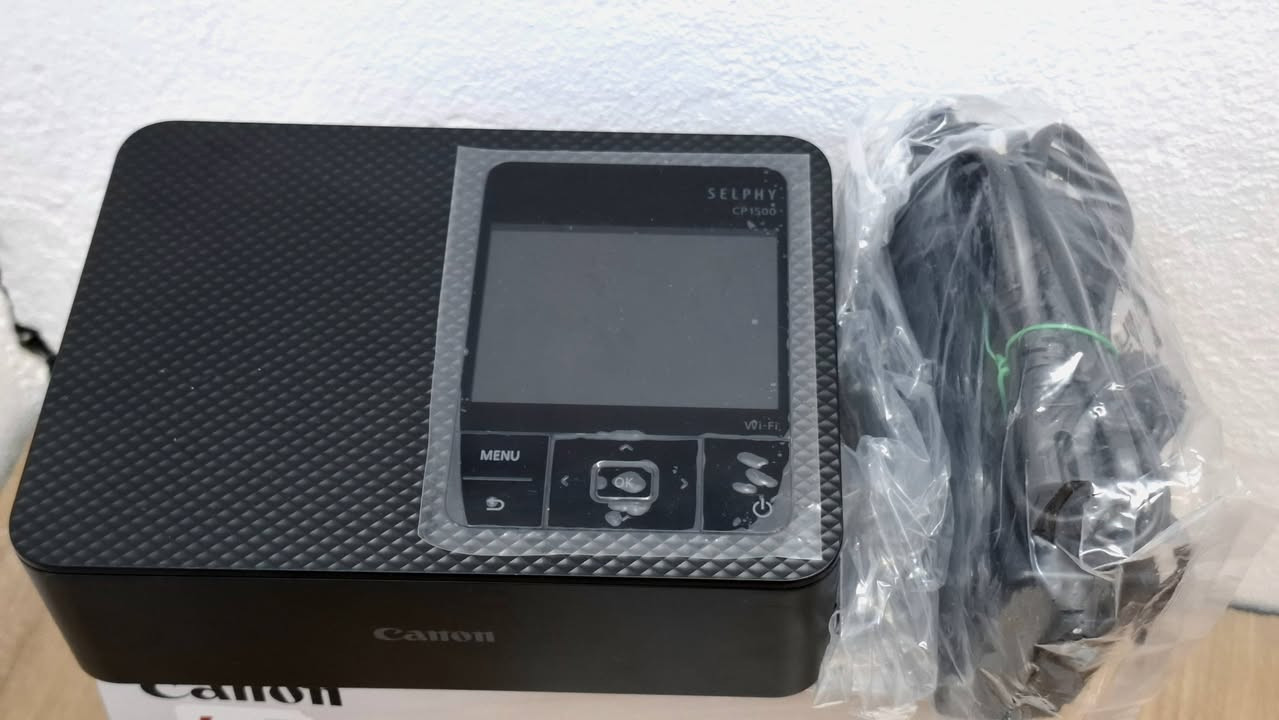 طابعة سلفي كانون 1500 وايفاي  
للبيع  جديده لوك السعر 150الف  مكاني نجف توصيل ماعدي
للاستفسار ***********
