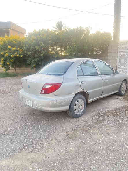 كيه ريو ٢٠٠١ ادوات للبيع سياره بيها نواقص وابيع على هذا الوضع سعر ١٥ وبيها مجال العنوان ديالى بلدروز ***********
