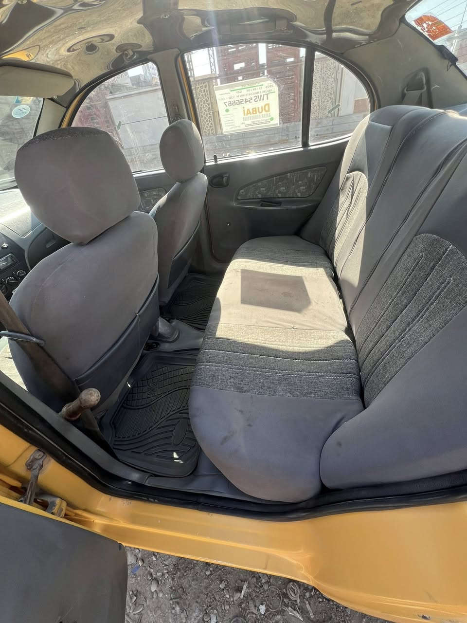 سلام عليكم للبيع طيبه موديل 2015 سياره كامل كير مكينه خير من الله مال جني سنويه 27 رقم جديد بغداد بيه تعديل بارد باب السايق ولي خلف الباقي كفاله *********** المكان بغداد جسر ديالى
