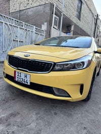 للبيع كيا فورتي موديل 2017 وارد امريكي حادثها خلفي بل بك لايت لا تبديل...