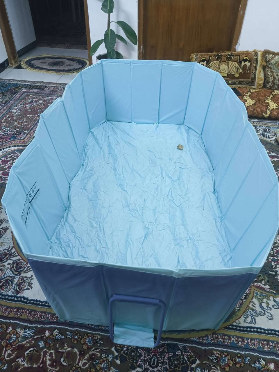 مسبح اصلي أمريكي للبيع بسعر مناسب طول مترين عمق 70
***********
ما مستعمله لو دقيقه
