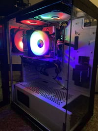 GTX 1650 • Xeon E5 2650 v3 • رام 16GB