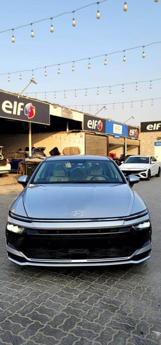 سونتا موديل 25 هايبرد خليجي بدون تبديل فقط ربع بنيد صبغ 
138 ماشيه 9 الف زيرو 0️⃣ تواصل وتساب ***********
