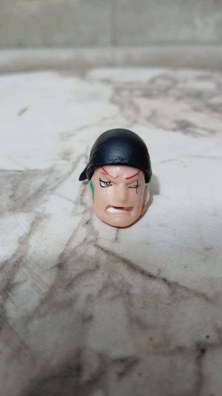 رورونوا زورو (Roronoa Zoro) من سلسلة الأنمي والمانغا الشهيرة ون بيس (One Piece)
خل سعرك وبالعافية


**إذا كنت صاحب هذا الإعلان وتريد حذفه لأي سبب، رجاءا أرسل رسالة إلى الدعم الفني**