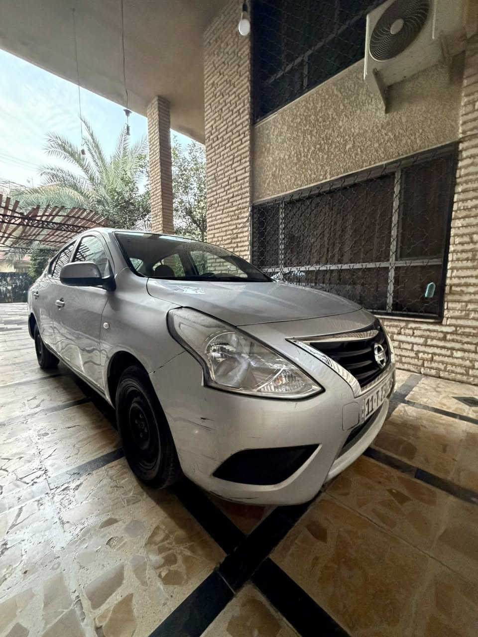 نيسان صني هندي 2018 محرك كير كفاله كشر متضرر اضرار بسيطه ممبدل بيها اي شيء على وضعها  ماشيه 100 الف سياره تاخذها متوكفك ابد داريها بل بانزين وبل دهن مستحيل توكفك 

قيمو بل يرضي الله.   

رقم+واتساب: ***********
