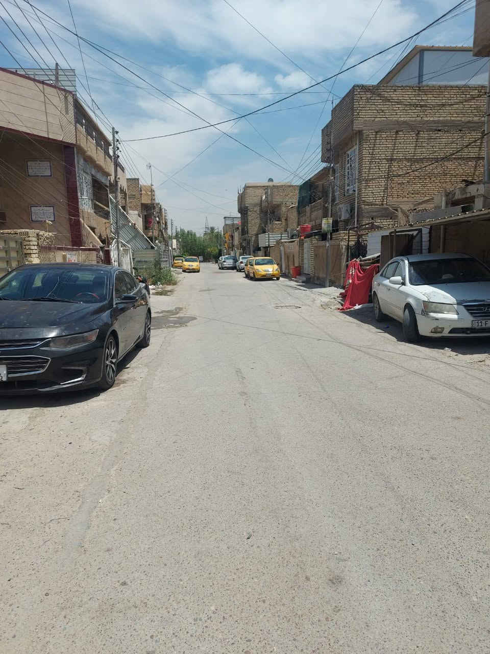 🏠 دار سكن للبيع
📍 الموقع: الخطيب، قريب من مركز شرطة الخطيب وقريب من أسواق سنتر الخطيب.

🔹 مساحة الدار: 50 متر مربع
🔹 الواجهة: 5 متر
🔹 سند زراعي (سند 25)
🔹 موقع قريب من الخدمات والأسواق والمدارس.

الدار جاهز للسكن ومناسب للعائلة، وموقعه حيوي وقريب من جميع الاحتياجات اليومية. 

للاستفسار والمعاينة يرجى التواصل على الخاص أو الاتصال على الرقم: ........(((***********)))وبي وتساب  السعر 90 وبي مجال
