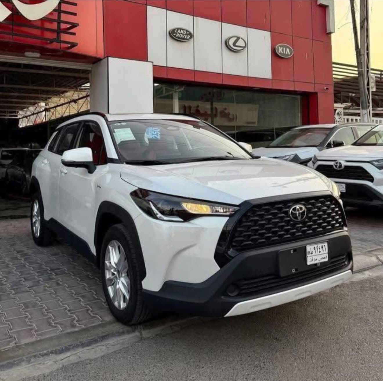 تويوتا كروس  HEV 2025 هايبرد
    ♻️ ياباني تجميع الصين ♻️
 
  سعة المحرك 2,000L هجين
  تحكم مقعد كهربائي للسائق
  4 كاميرات 360 درجة
   صندوك كهرباء 
  حمالات في السقف 
   مقاعد جلد احمر 
  فتحة سقف سلايد
  رادار امامي + تحديد مسار + مانع تصادم
  كشافات بروجكتر 

   ‼️ لمعرفه السعر علق برقم 1 او الاتصال ‼️

#ريتاج_لتجارة_السيارات

━━━━━━━━━━━━━━━━━━
📍 احجز سيارتك الآن قبل نفاد الكمية
━━━━━━━━━━━━━━━━━━
عنوان الشركة📍.. بغداد - معارض البياع - الشارع الرئيسي
‏‎اوقات الدوام جميع ايام الاسبوع 
‏‎من الـ 10 صباحاً الى الـ 9 مساءً  
‏‎للاستفسار يرجى الاتصال على الارقام الاتية 📱:

📲***********
📲***********

📲‏‭***********‬
📲***********

📲‏‭***********‬
📲***********
