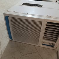 مكيف • ٢ طن • زعفرانيه