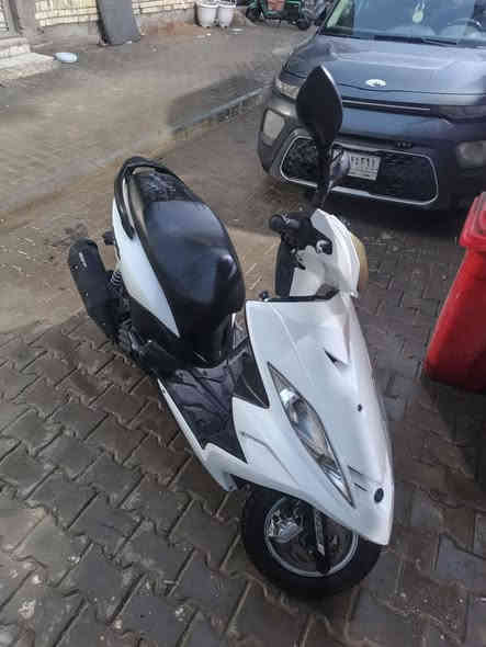 جيتي ار شخط مابيها دراجه رمبه صار سبوعين من منزلها كفاله عامه رقمي وتساب فقط ***********
