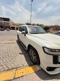 لاندكروز VX • ٢٠٢٣ • ماشيه ١٦٠٠٠